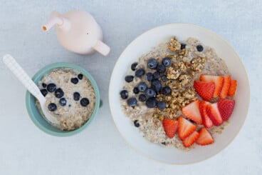 chia-seed-oatmeal-with-blueberries