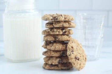 stack-of-healthy-loaded-chocolate-chip-cookies